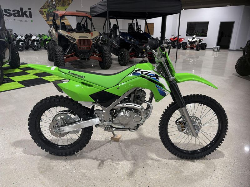 New 2026 Kawasaki KLX140R Image 18