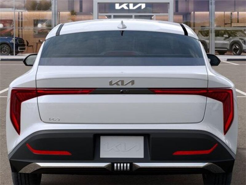 2025 Kia K4 LXSImage 13