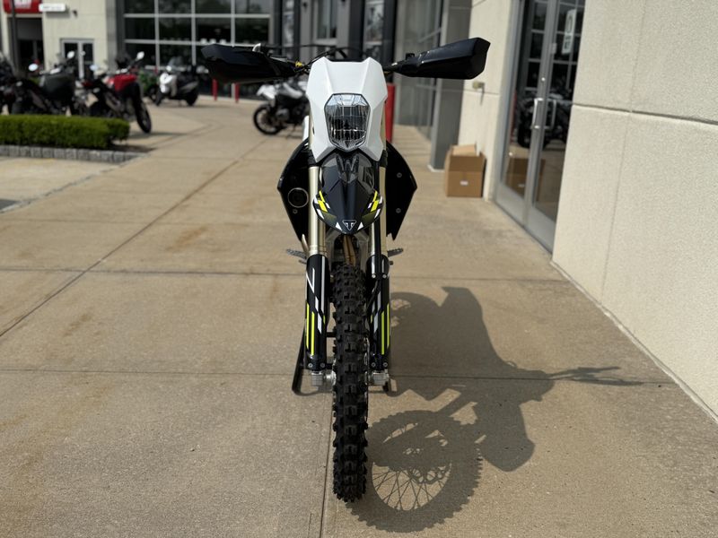 2026 Triumph TF450EImage 4