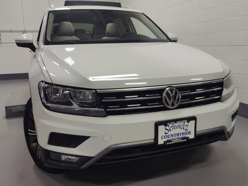 Used 2019 Volkswagen Tiguan SEL AWD w/Sunroof/NavImage 2