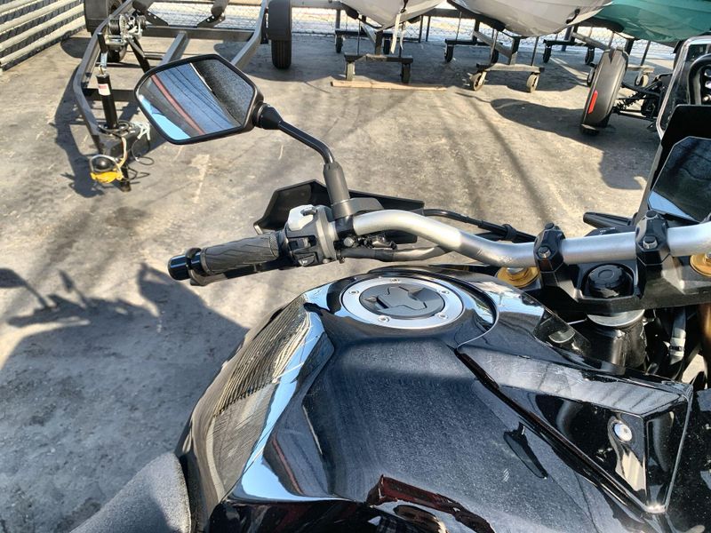 New 2025 Suzuki V-STROM 800DE Image 18