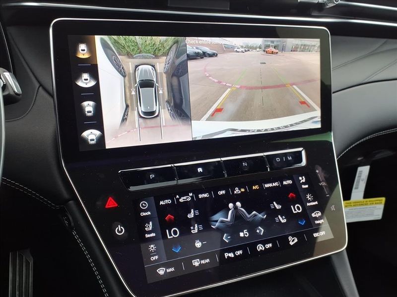 New 2026 Maserati Grecale ModenaImage 21