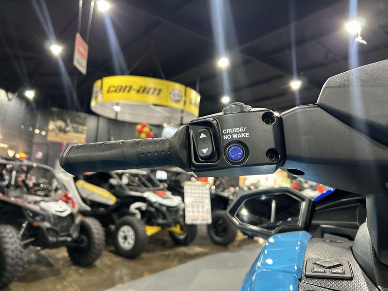 New 2025 Yamaha VX DELUXE W/AUDIO Image 13