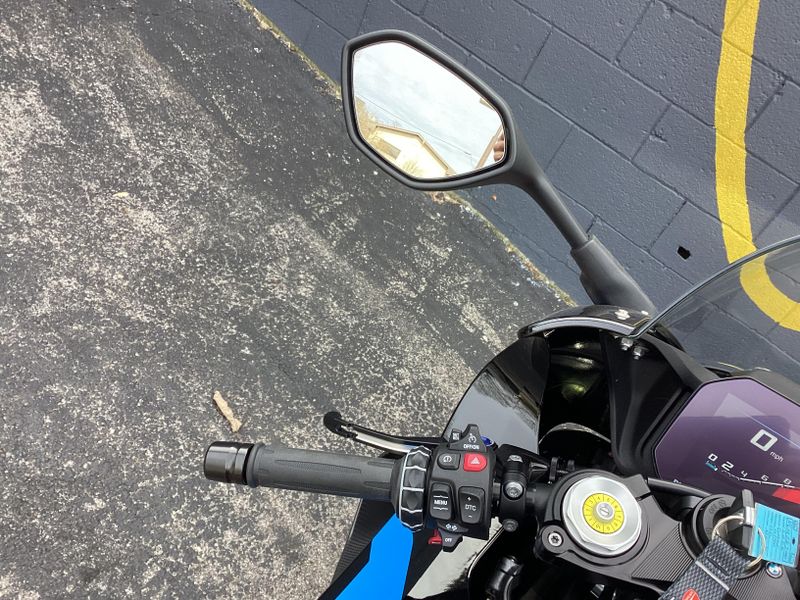 New 2026 BMW M 1000 RR 