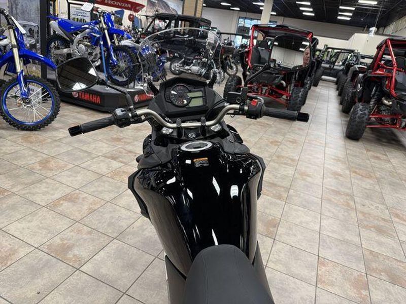 New 2025 Suzuki V-STROM 650 Image 22