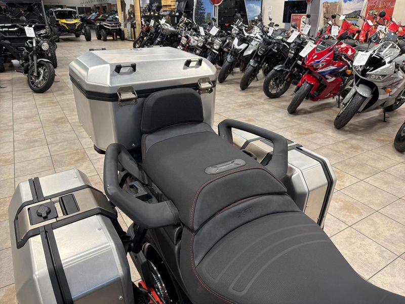 New 2025 Can-Am CANYON XT Image 26