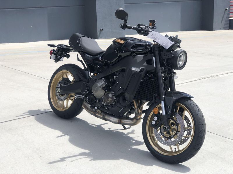 New 2026 Yamaha XSR900 Image 11