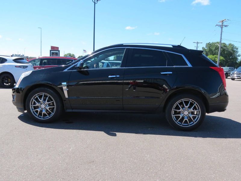 Used 2011 Cadillac SRX Premium Collection AWD 4dr SUVImage 5