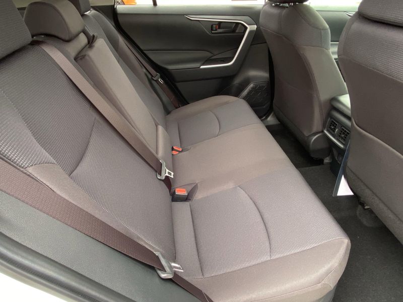 New 2025 Toyota RAV4 Hybrid LEImage 12