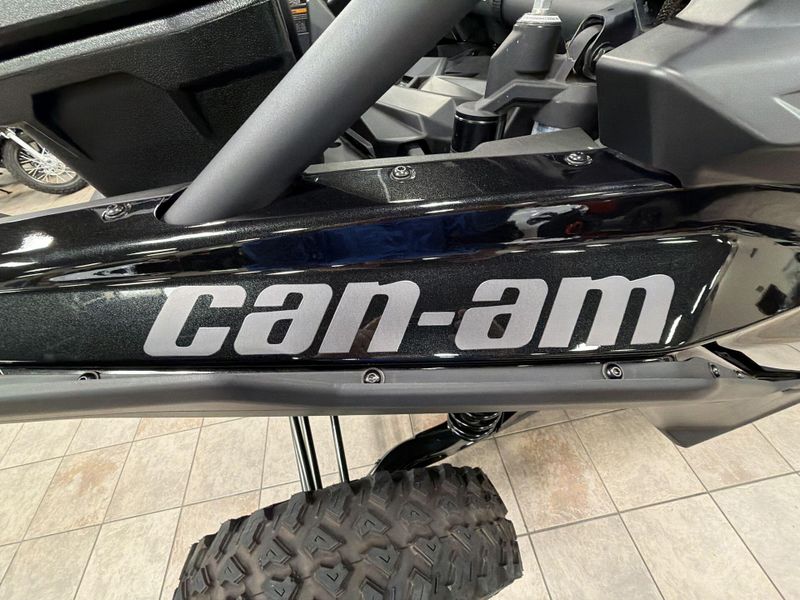 New 2026 Can-Am MAVERICK R MAX X RS WITH SMART-SHOX 999T DCT Image 33