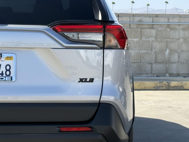 Used 2024 Toyota RAV4 XLEImage 13