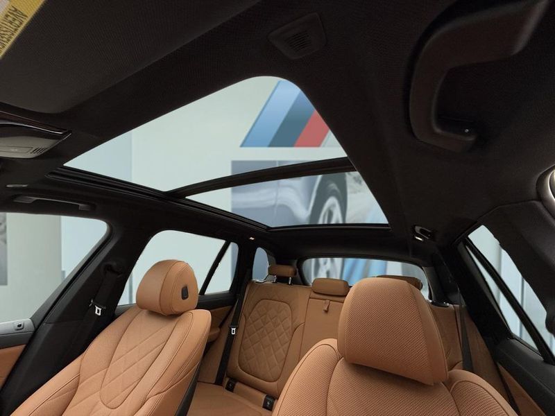 2023 BMW X5 xDrive40iImage 23
