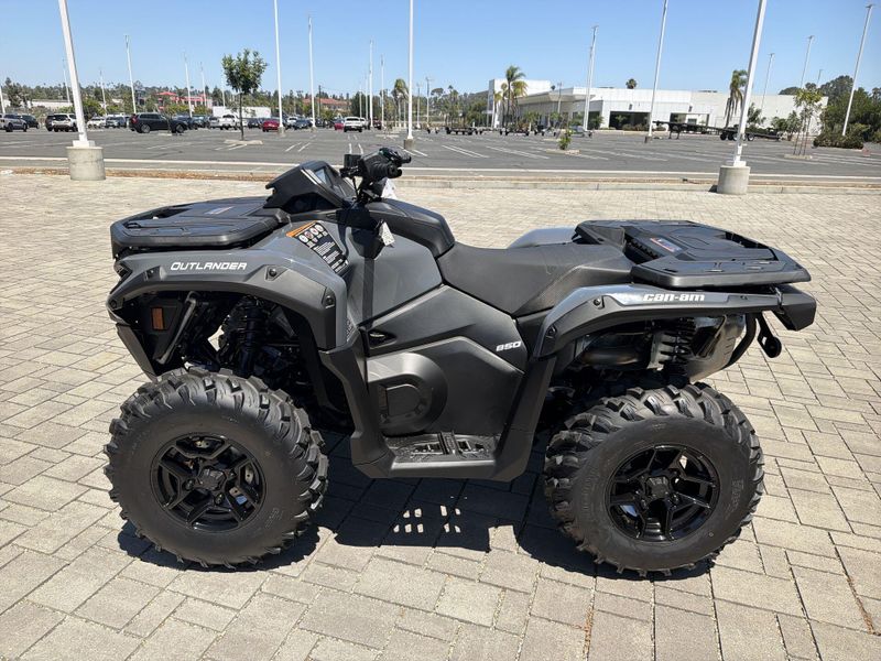 New 2026 Can-Am OUTLANDER DPS 850 Image 14