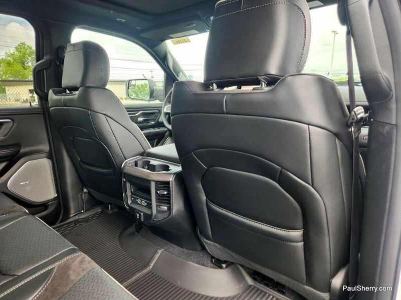 2025 RAM 1500 Laramie Crew Cab 4x4 5