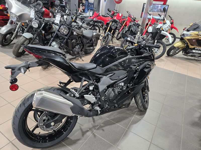 NEW 2026 KAWASAKI NINJA ZX-4R ABS Image 6