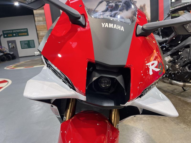 New 2026 Yamaha YZF-R9 70TH ANNIVERSARY EDITION Image 13