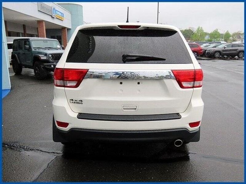 2012 Jeep Grand Cherokee LaredoImage 6