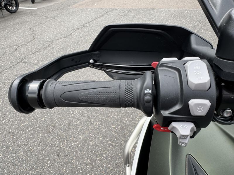 2023 Triumph Tiger 1200 Rally Explorer - MATTE KHAKI GREEN 