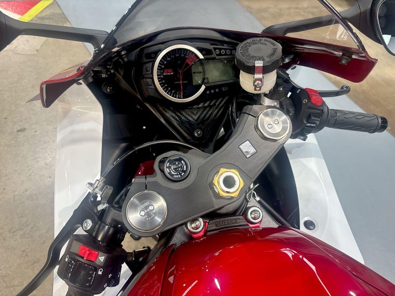 New 2027 Suzuki GSX-R750 Image 14