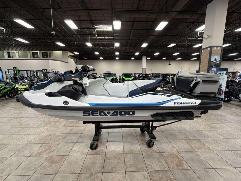 New 2025 Sea Doo FISHPRO SPORT 170 (SOUND SYSTEM) Image 14