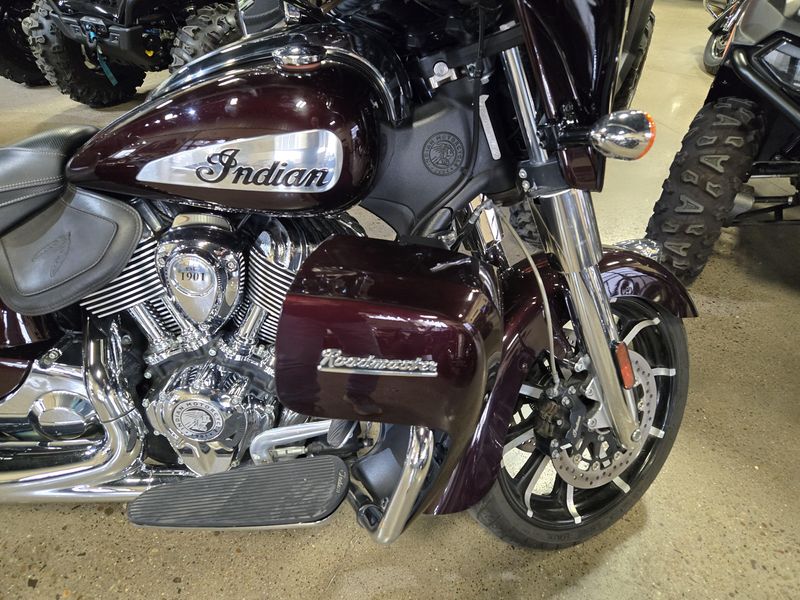 2021 Indian Motorcycle ROADMASTER LIMITED CRIMSON MTLLC 49ST LimitedImage 9