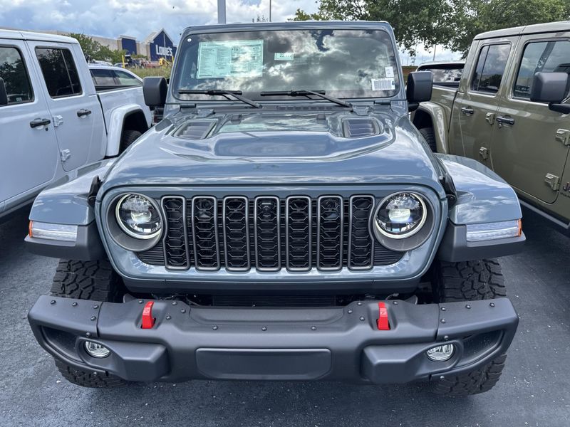 New 2025 Jeep Gladiator Rubicon X 4x4Image 2