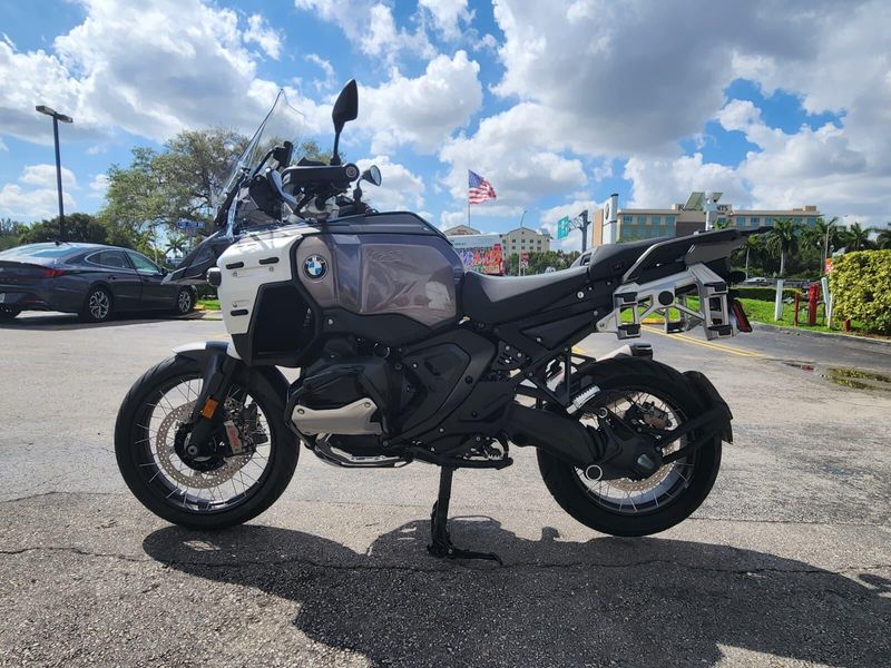 2026 BMW R 1300 GS AdventureImage 1