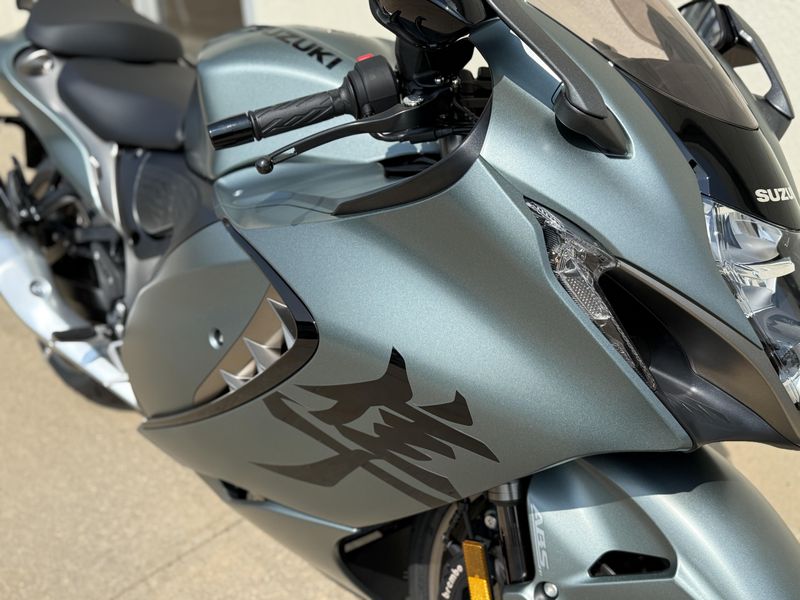 2025 Suzuki HAYABUSA 1340Image 8