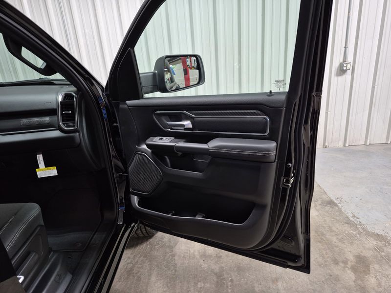 2025 RAM 1500 Big Horn Crew Cab 4x4 5