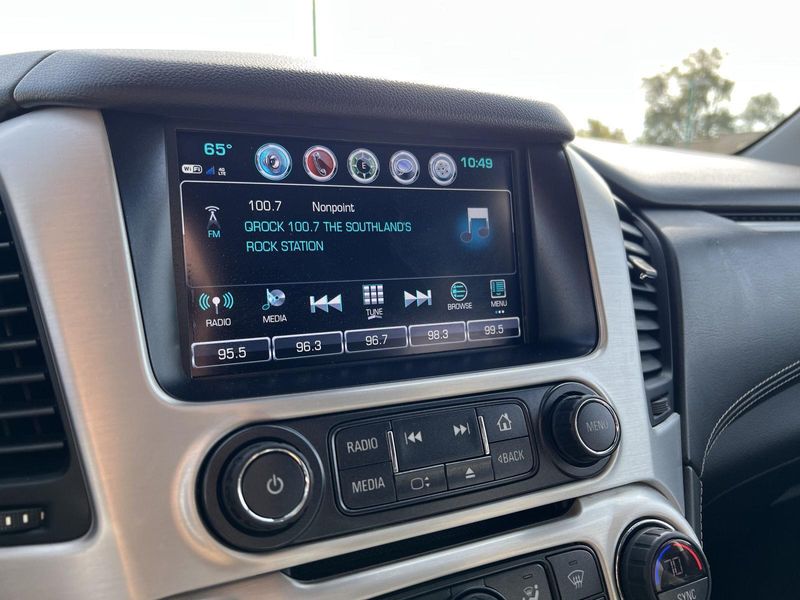 2020 Gmc Yukon SLT photo 29