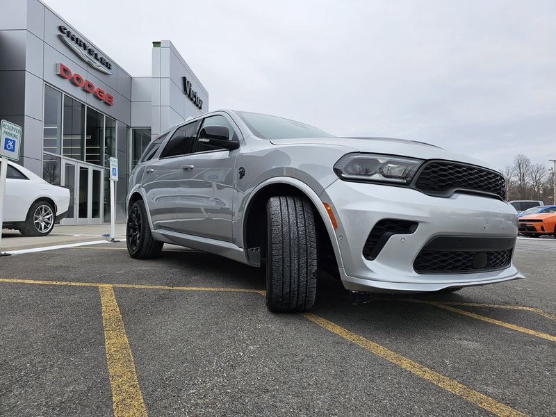 Used 2025 Dodge Durango SRT Hellcat Silver BulletImage 4