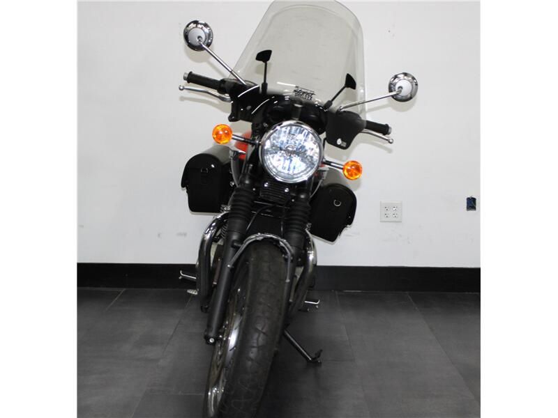 Used 2020 Triumph BONNEVILLE T120 Image 3