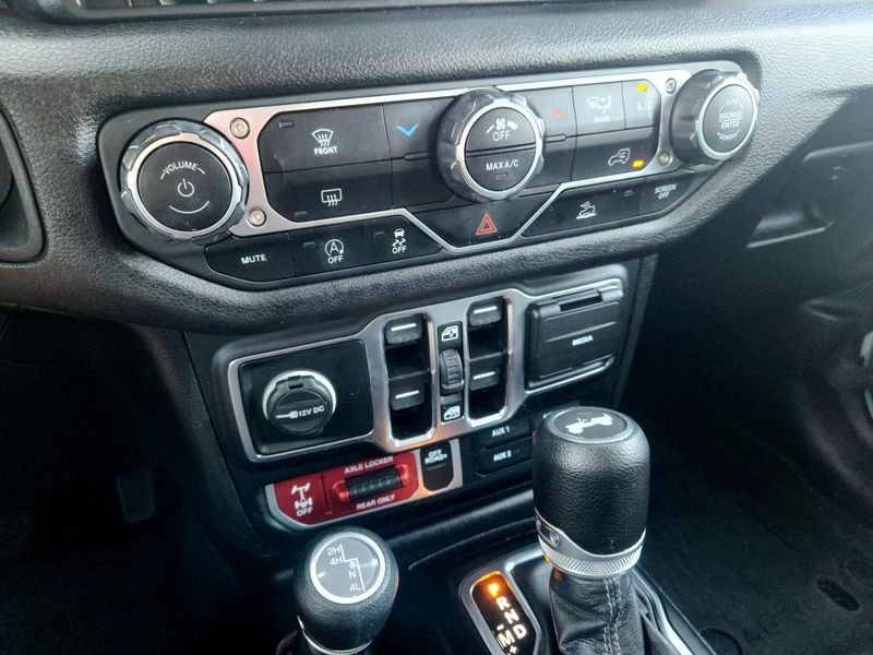 Used 2024 Jeep Wrangler Willys