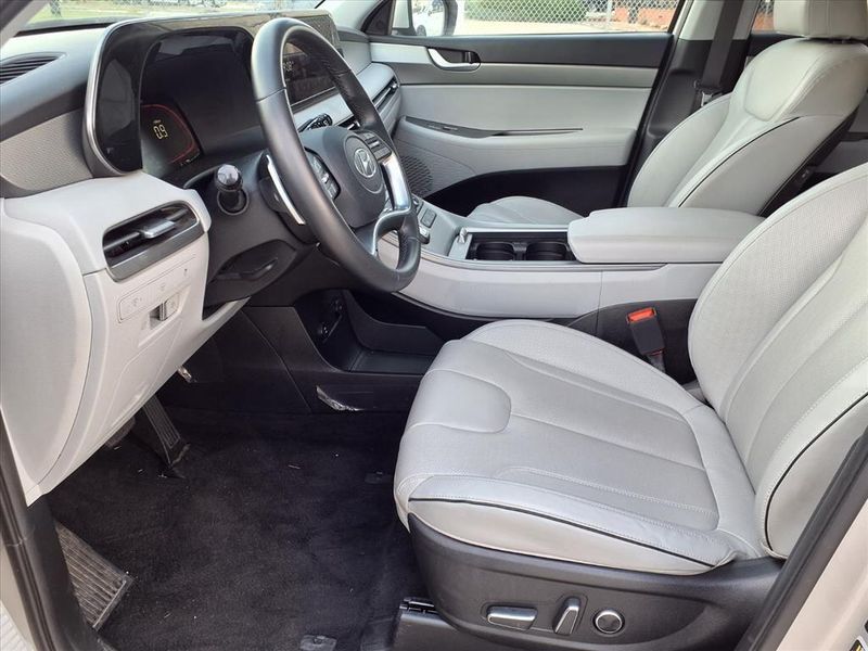 Used 2025 Hyundai Palisade SELImage 14