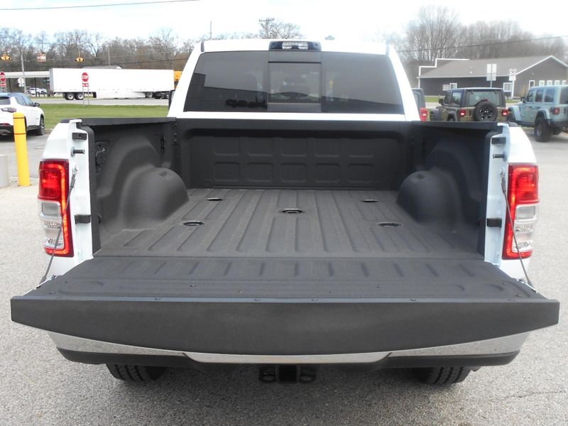 2024 RAM 2500 Tradesman Crew Cab 4x4 6