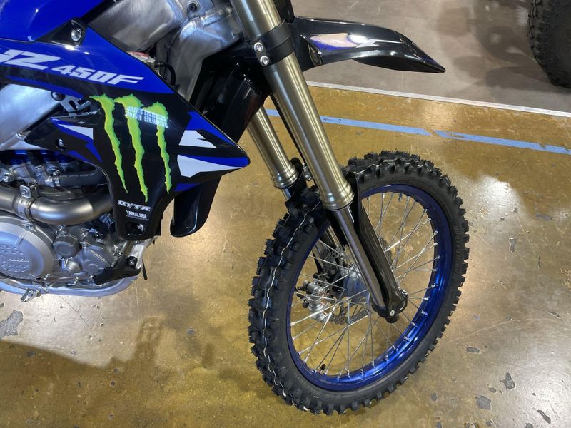 New 2027 Yamaha YZ450F MONSTER EDITION Image 21