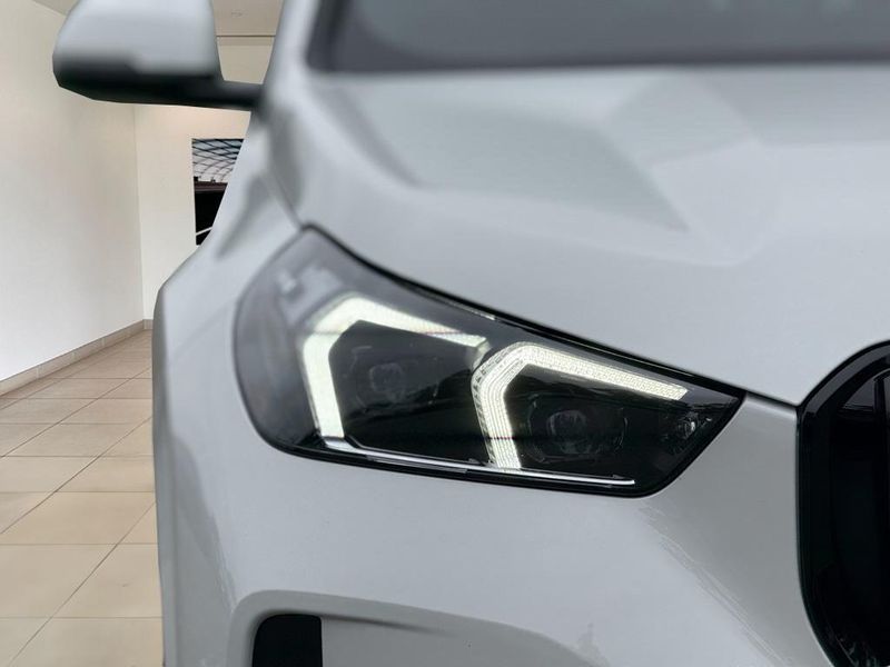 2025 BMW X1 xDrive28iImage 12