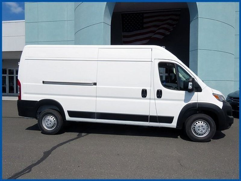 2024 RAM ProMaster High RoofImage 2