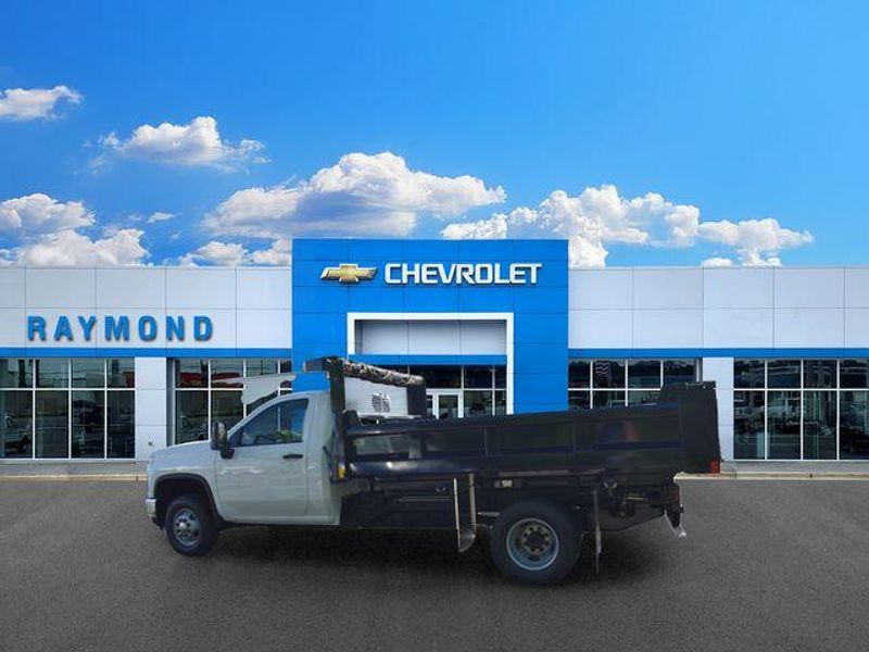 New 2026 Chevrolet Silverado 3500HD Work TruckImage 8