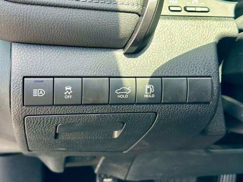 2023 Toyota Camry SE Nightshade