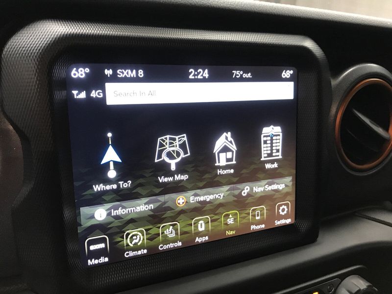 2022 Jeep Gladiator MojaveImage 10