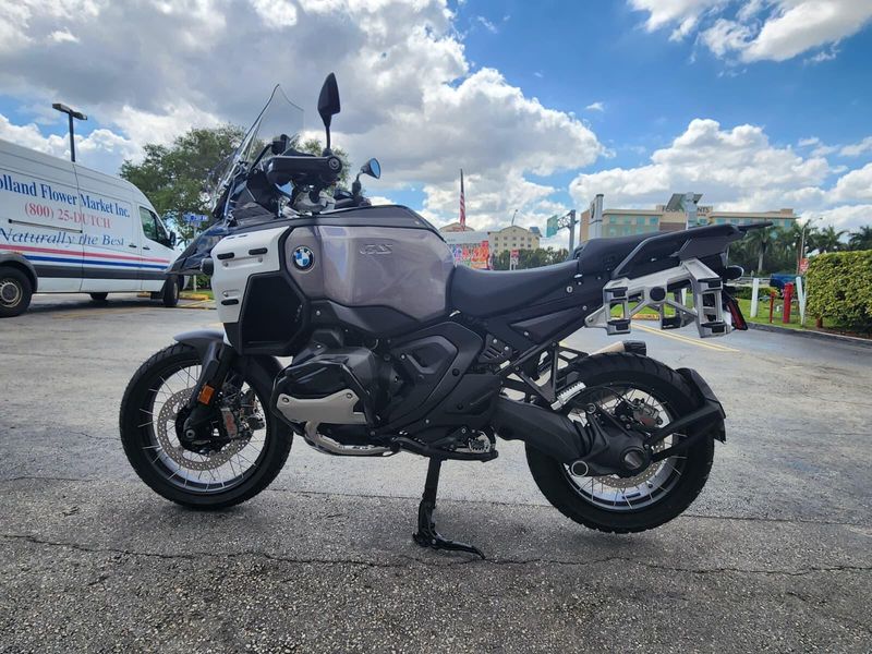 2026 BMW R 1300 GS AdventureImage 1