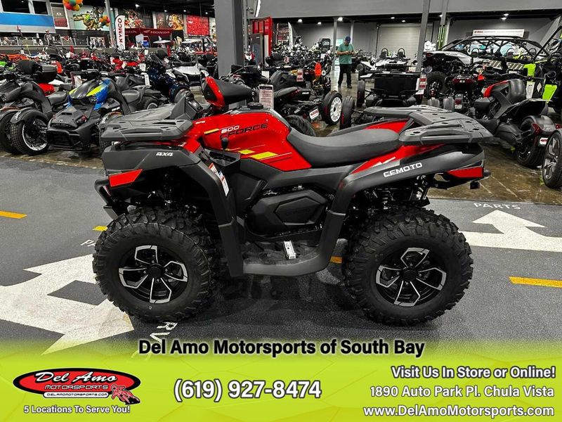 2024 CFMOTO CF600AU-3SA  in a MAGMA RED exterior color. Del Amo Motorsports of South Bay (619) 547-1937 delamomotorsports.com 