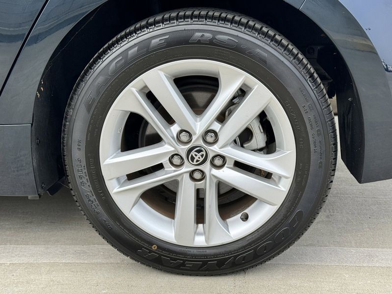 2019 Toyota Corolla Hatchback SEImage 15