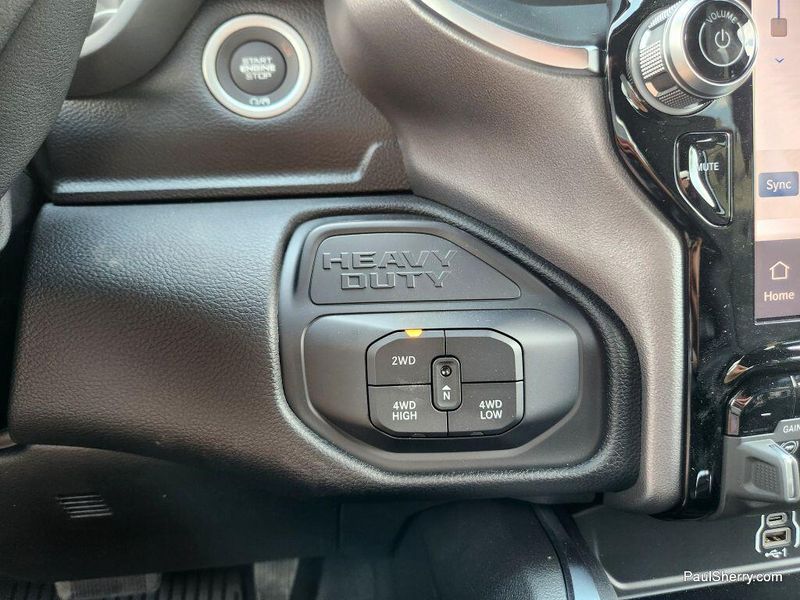 New 2025 RAM 3500 Big Horn Crew Cab 4x4 8