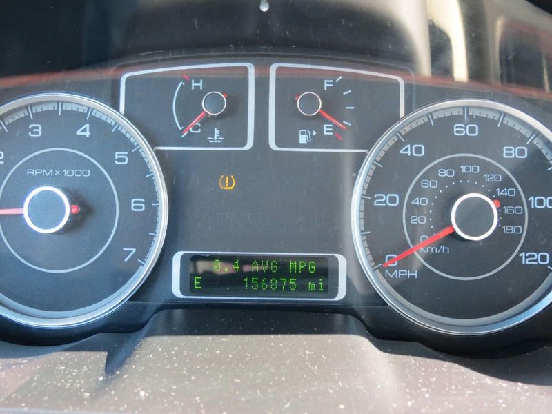 Used 2009 Ford Taurus SEL 4dr SedanImage 19