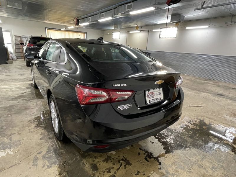 2021 Chevrolet Malibu LTImage 5