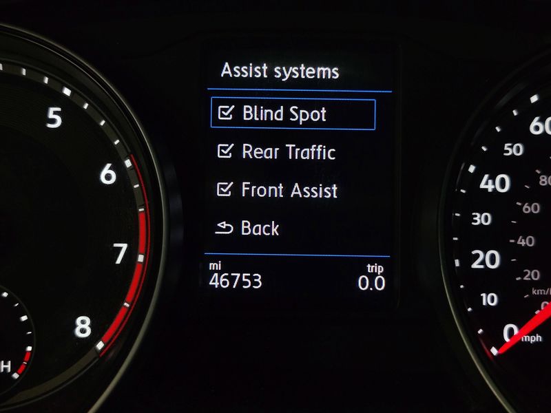 Used 2020 Volkswagen Atlas Cross Sport V6 AWD SE w/TechnologyImage 5