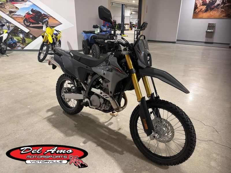 New 2026 Suzuki DR-Z4S Image 1