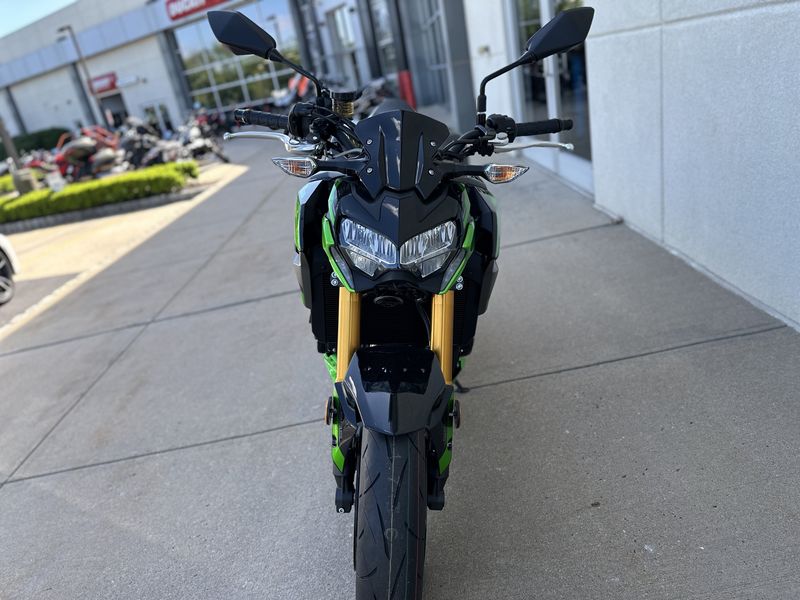 2024 Kawasaki Z900 SEImage 4